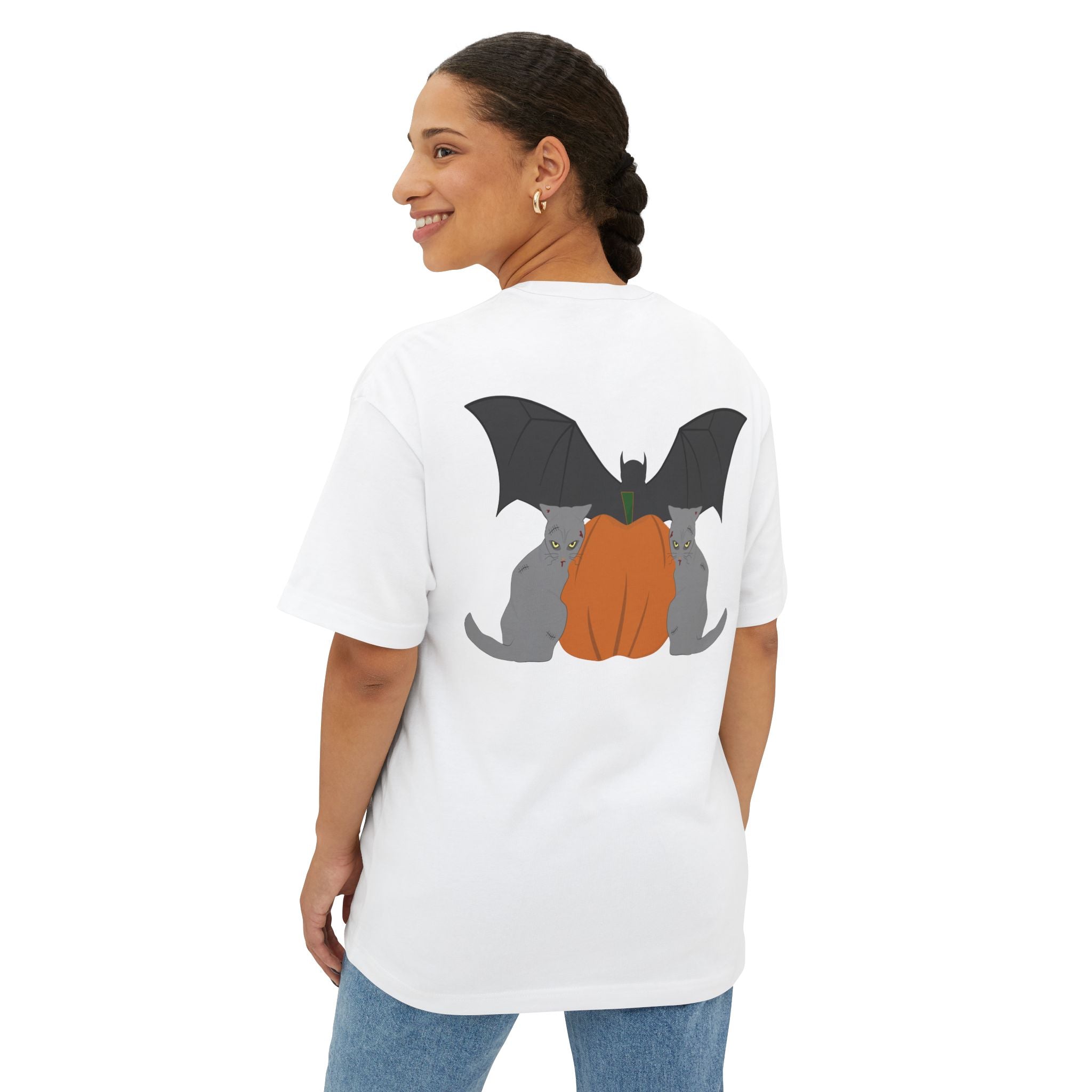 T-Shirt Scary Cat Head and Bat Design