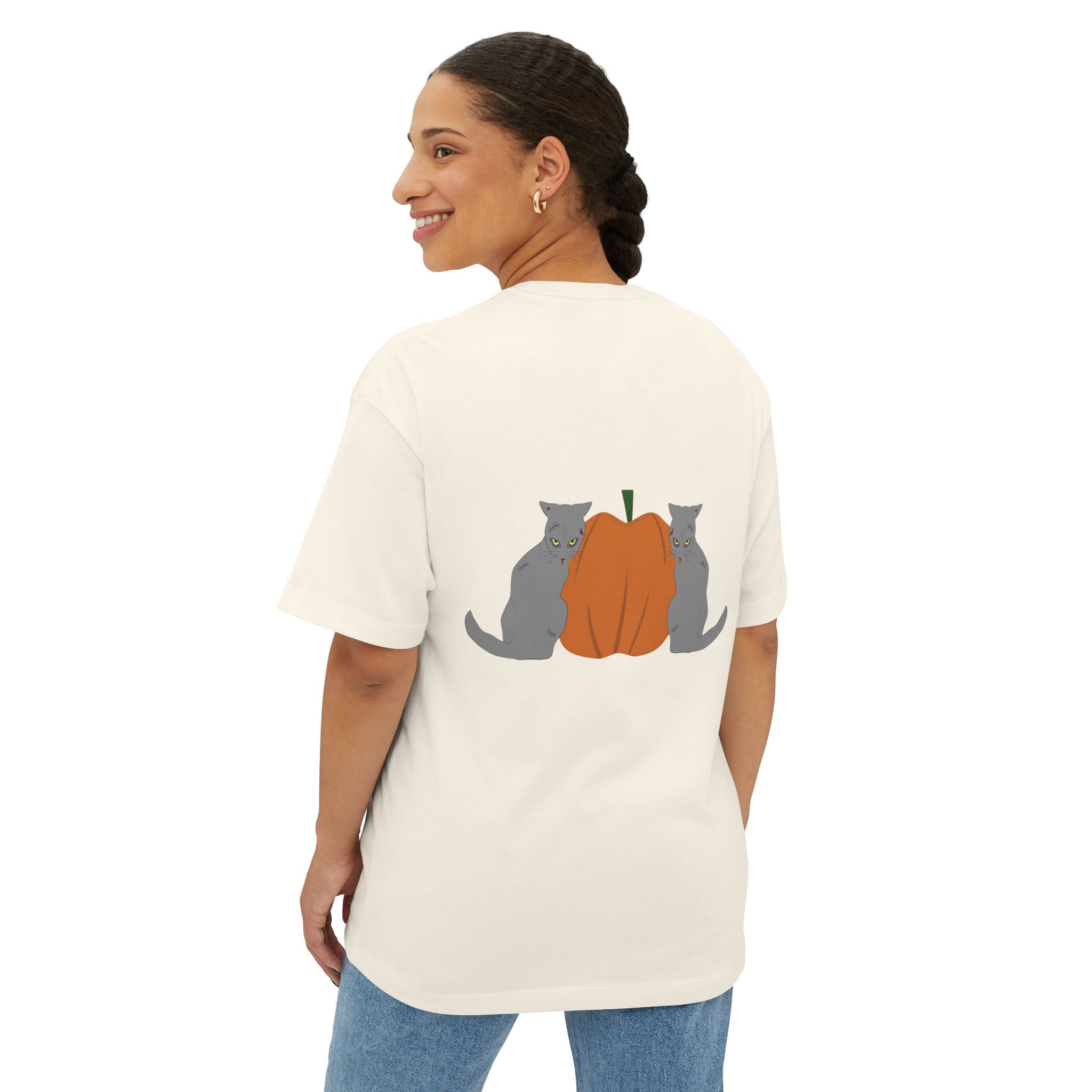 T-Shirt - CAT wearing the pumpkin Halloween Tee