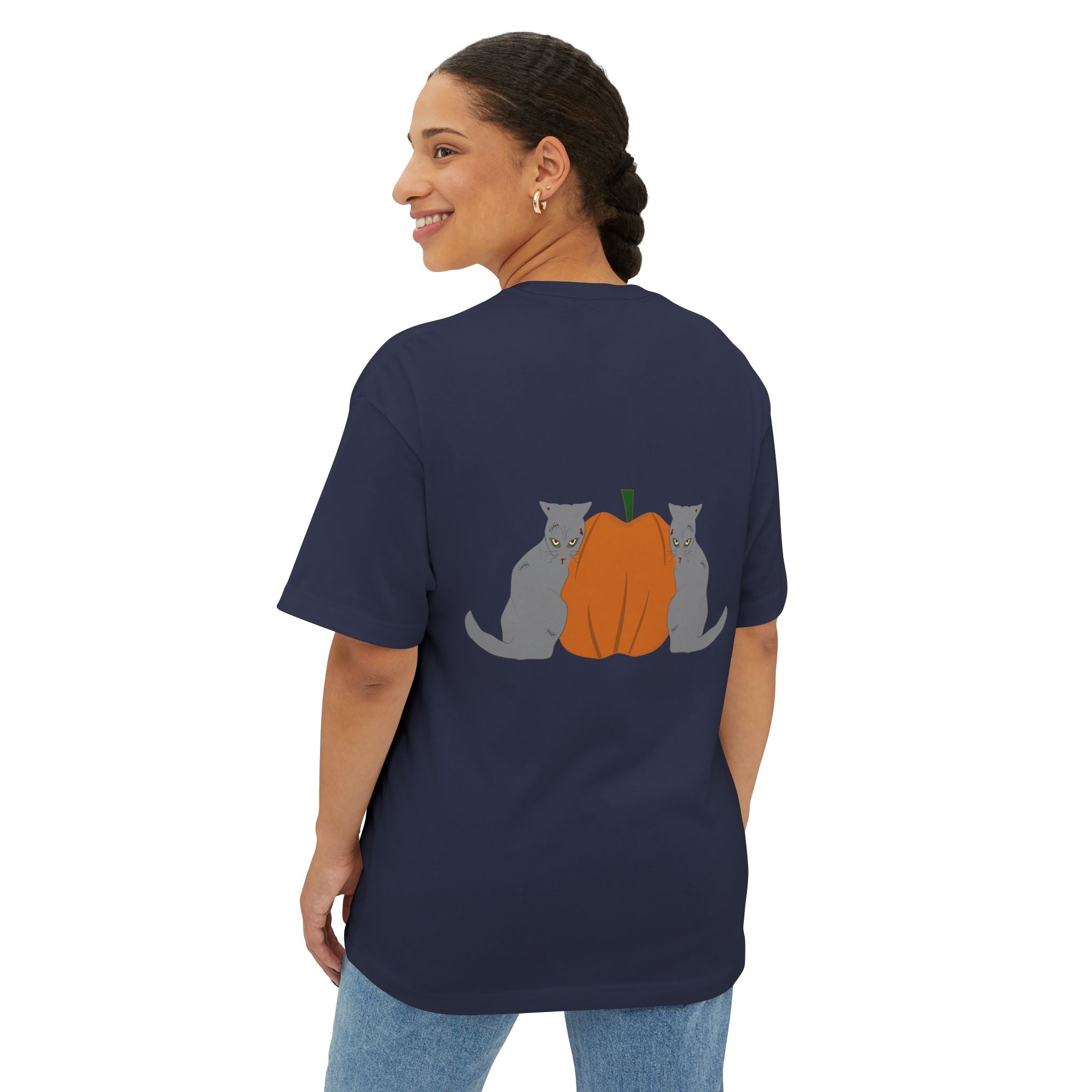 T-Shirt - CAT wearing the pumpkin Halloween Tee