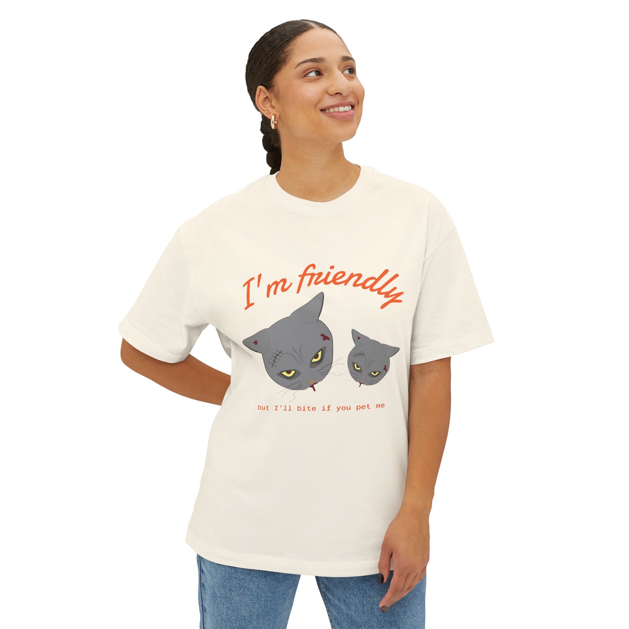 T-Shirt Scary Cat Head and Bat Design