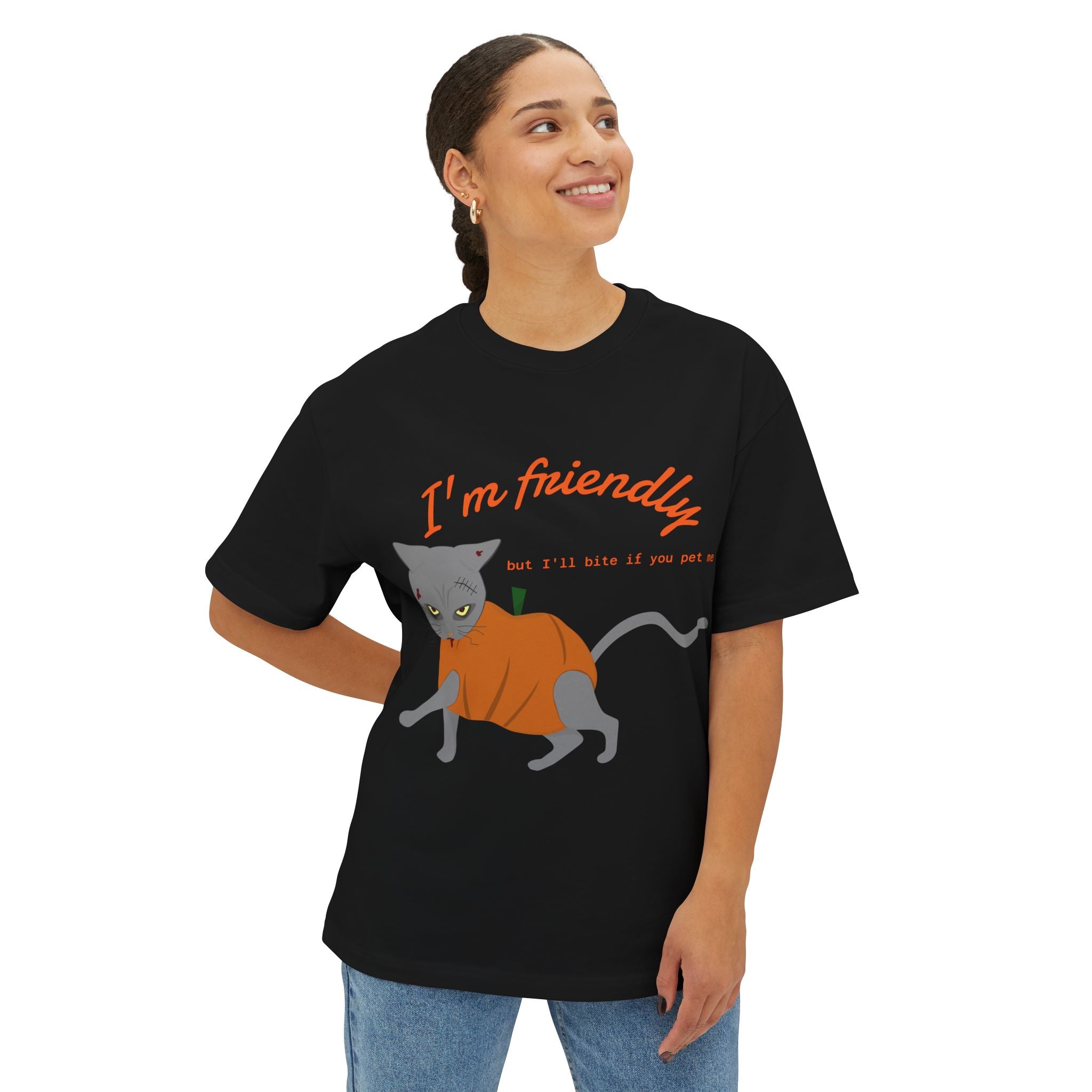 T-Shirt - CAT wearing the pumpkin Halloween Tee